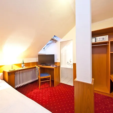 Ξενοδοχείο Primus Frankfurt Sachsenhausen 3*