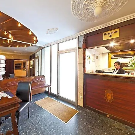法兰克福萨克森豪森诺富姆酒店 酒店 美因河畔法兰克福