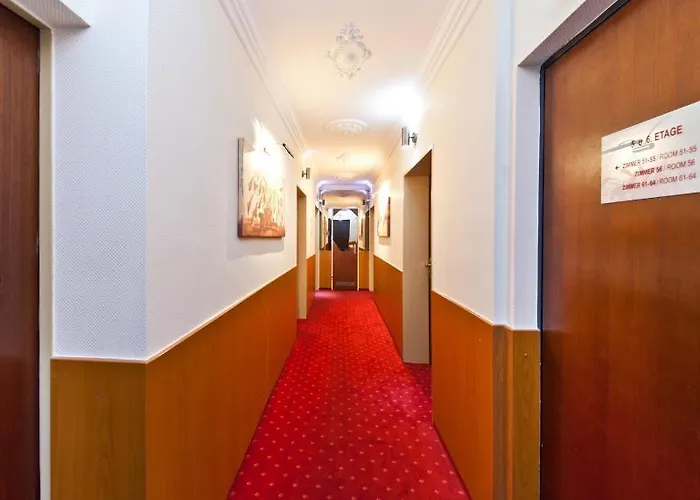 Primus Frankfurt Sachsenhausen 3*