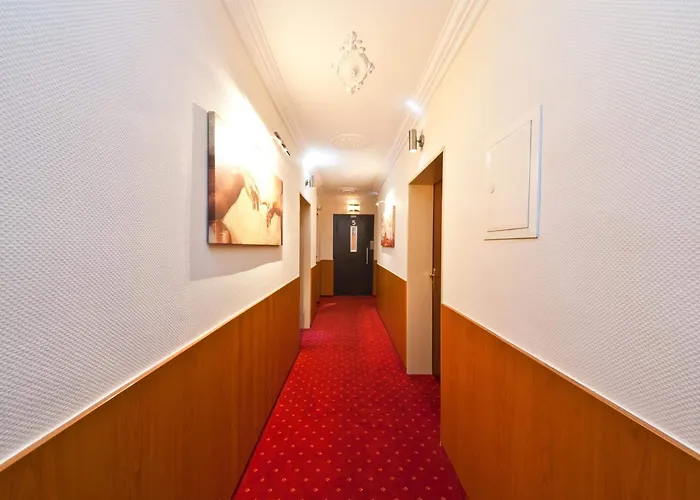 Primus Frankfurt Sachsenhausen Hotel 3*